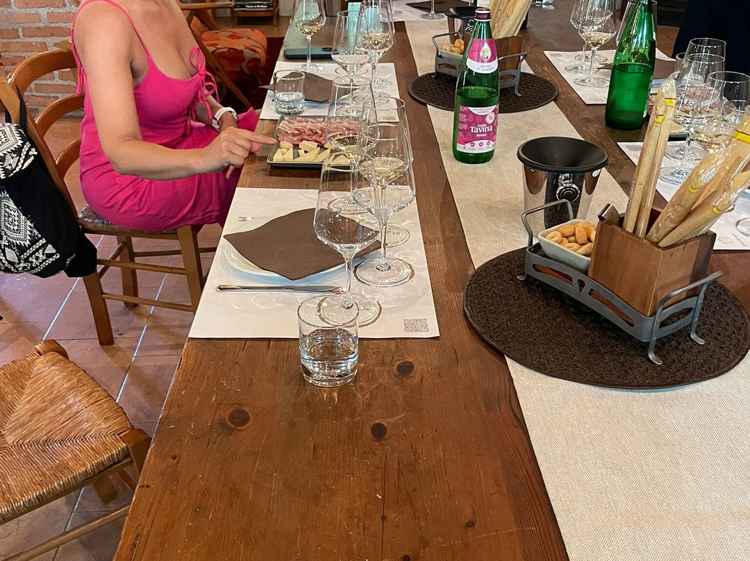 Tenuta Roveglia-Pozzolengo必去景点