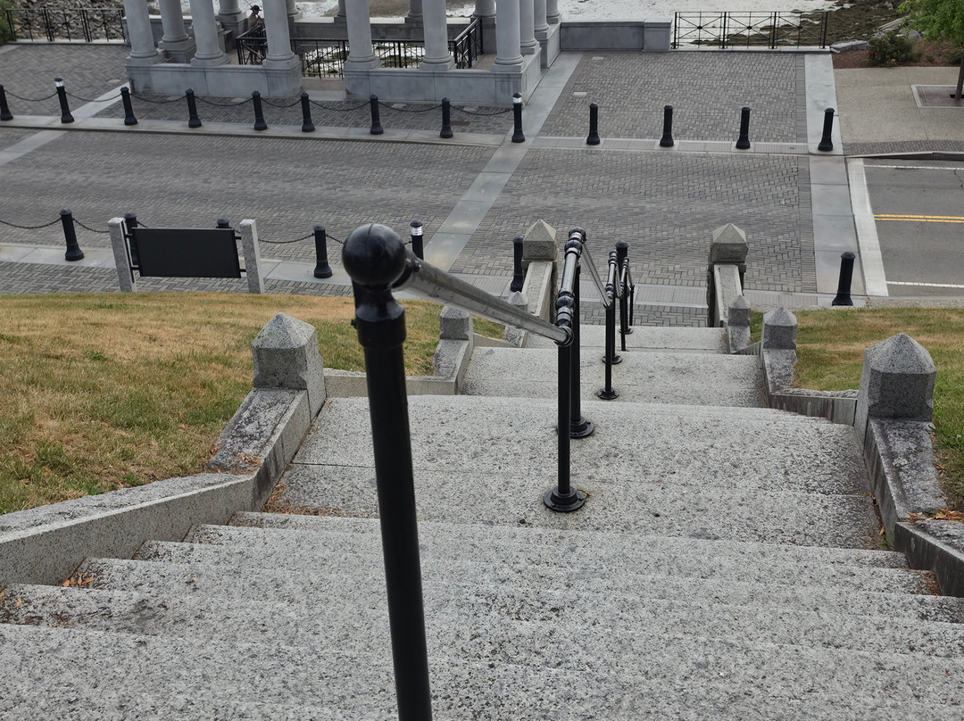 Plymouth Rock - Pilgrim Memorial State Park-普利茅斯必去景点