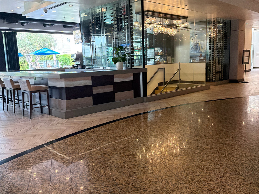 托伦斯南湾万豪酒店主图