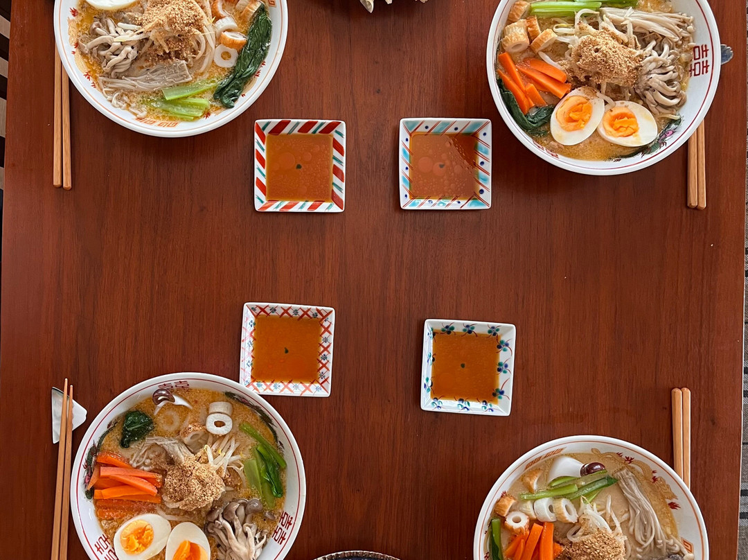Comburger Cooking Japanese Home Meal with Sato-Shinjuku 3 Chome必去景点