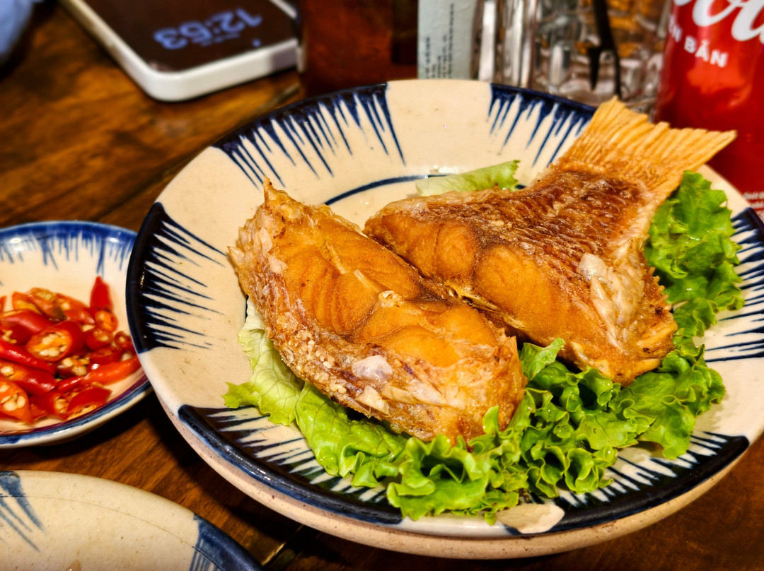 Là Nhà Restaurant