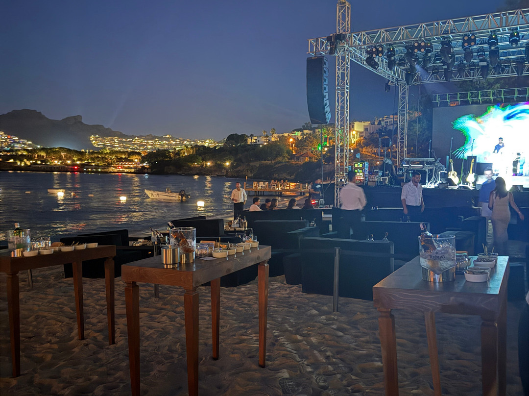 Beach Club at The Bodrum EDITION-Yalikavak必去景点
