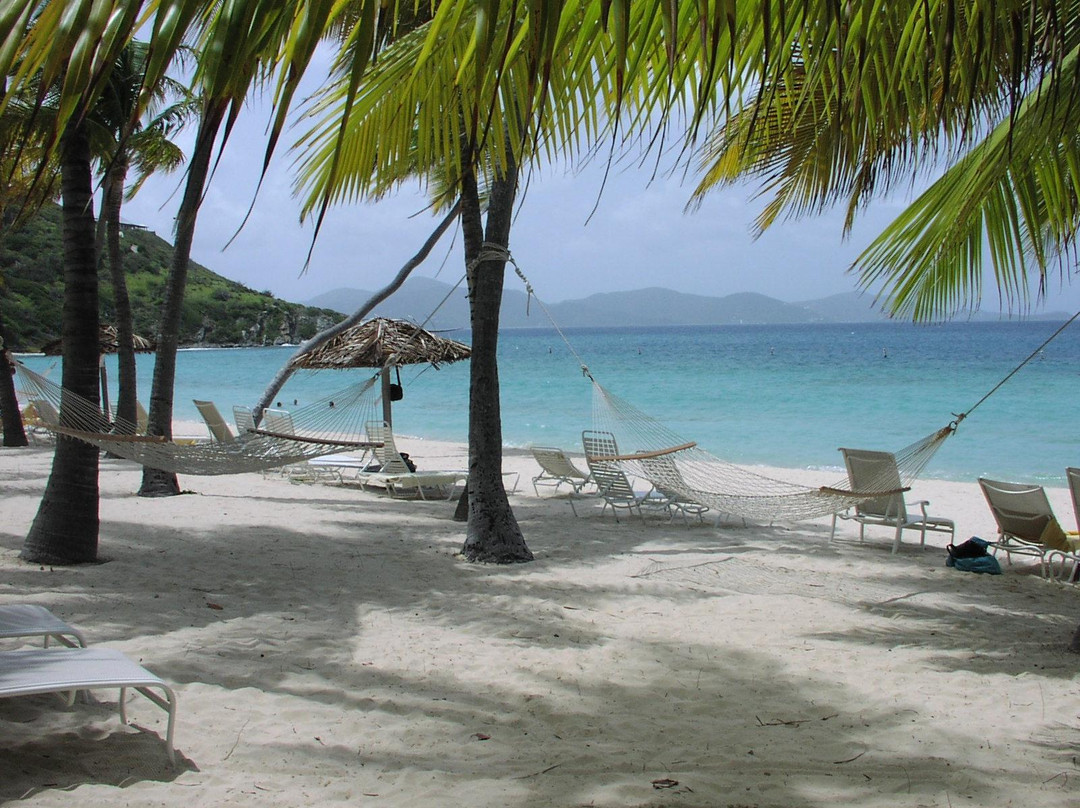 Deadman's Beach-Peter Island必去景点