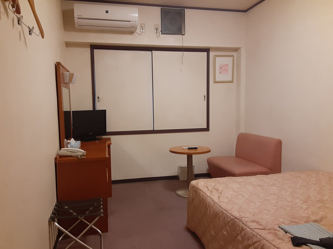冈崎单人酒店