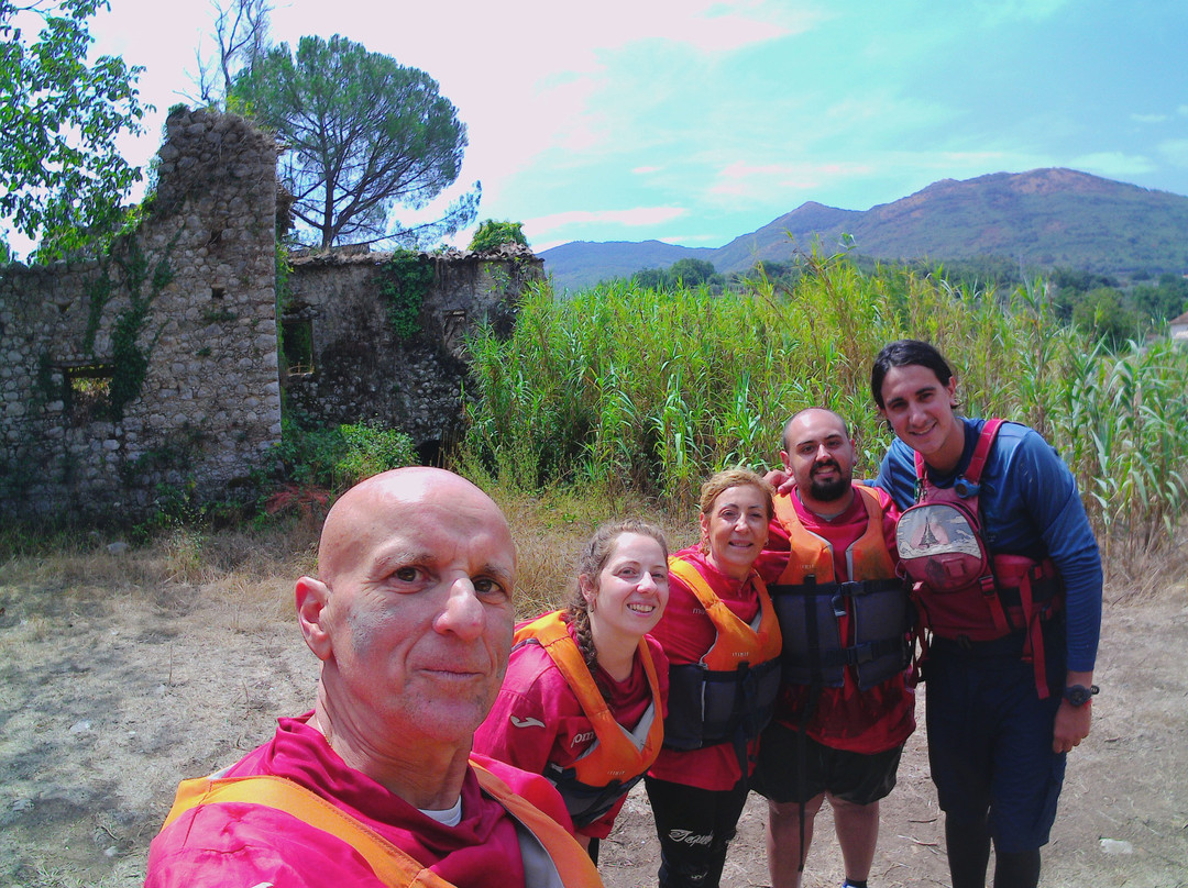 Centro Rafting di Campobase-Pertosa必去景点