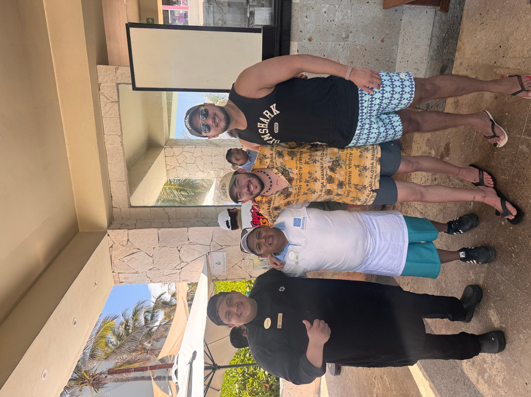 Cocoa Grill & Seafood Restaurante