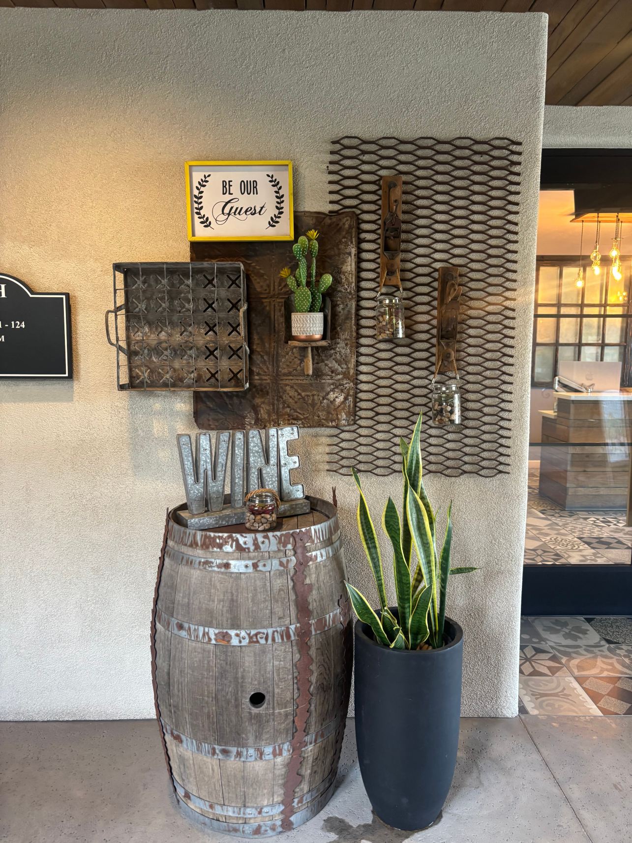 酒馆酒店-旅行者