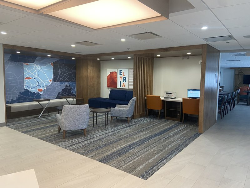 Amherst酒店住宿-Holiday Inn Express & Suites Elyria By IHG