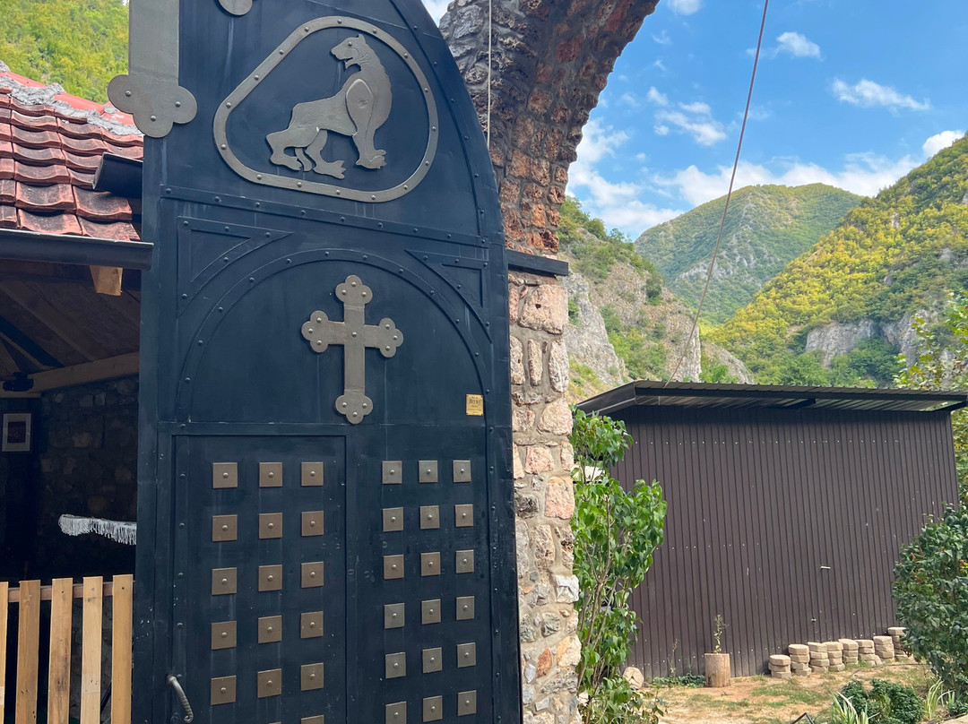 Holy Archangels Monastery-普里兹伦必去景点