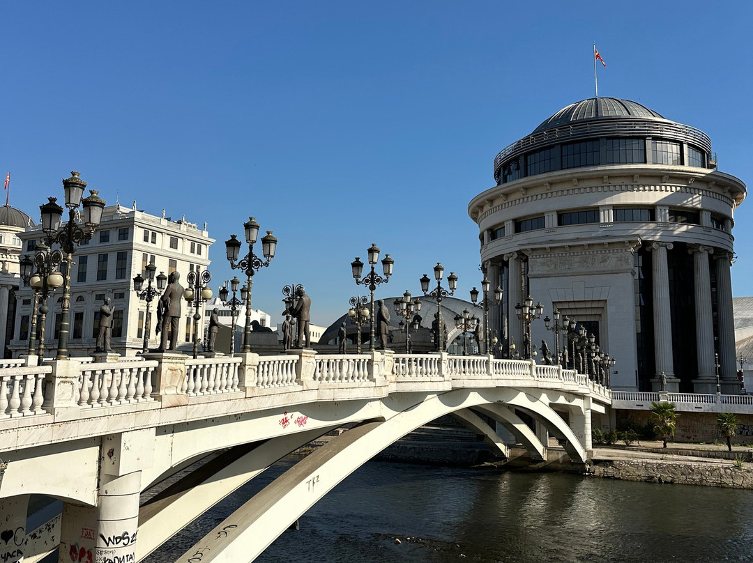 Skopje Art Bridge-斯科普里必去景点