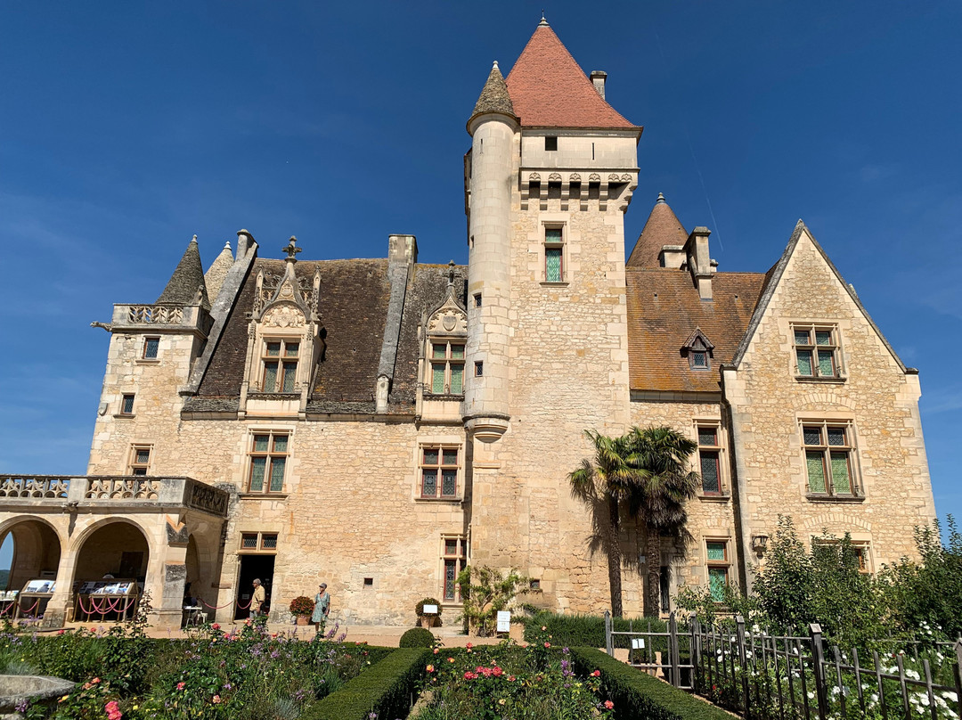 Taxi & Touring A La Carte-Saint-Vincent-de-Cosse必去景点