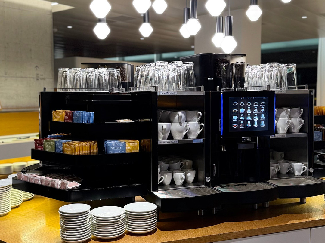 SWISS Business Class Lounge-克洛滕必去景点