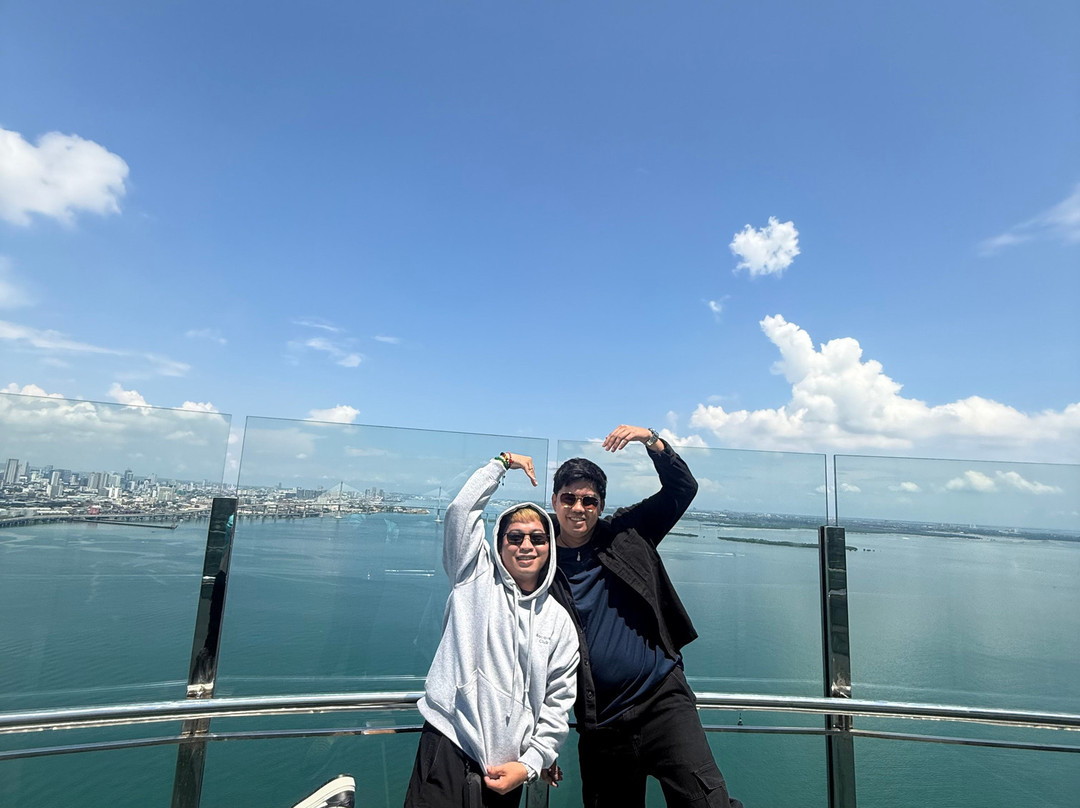 NUSTAR Skydeck