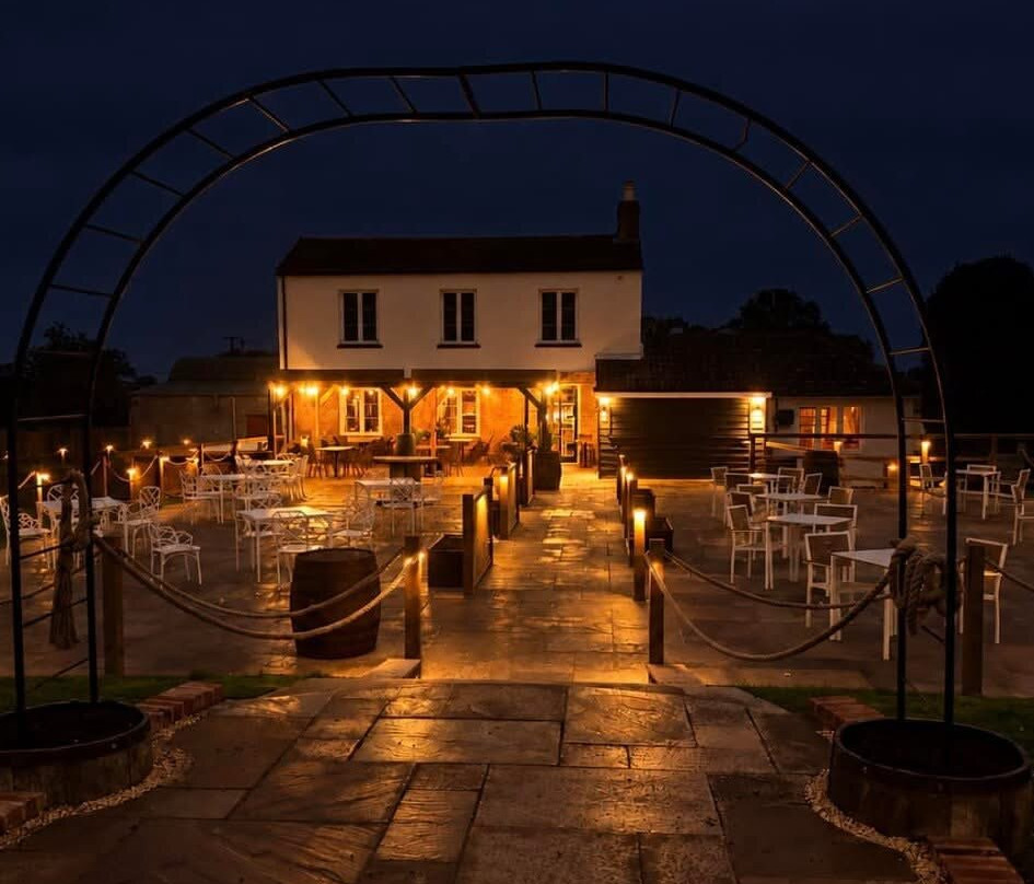 The Old Passage Inn
