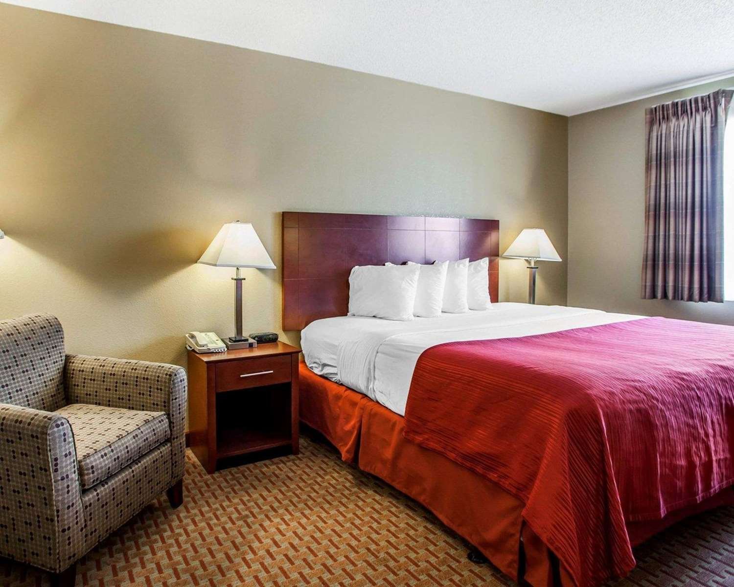 Quality Inn & Suites Davenport Near I-80-官方