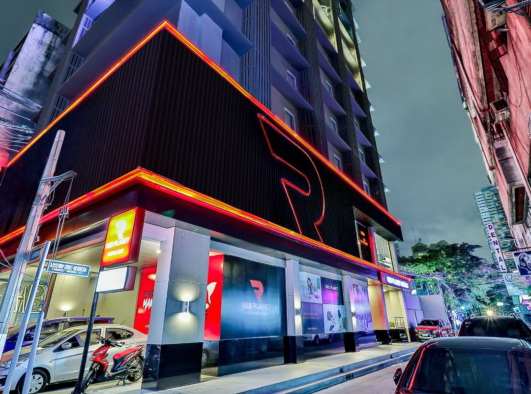 Red Planet Manila Bay