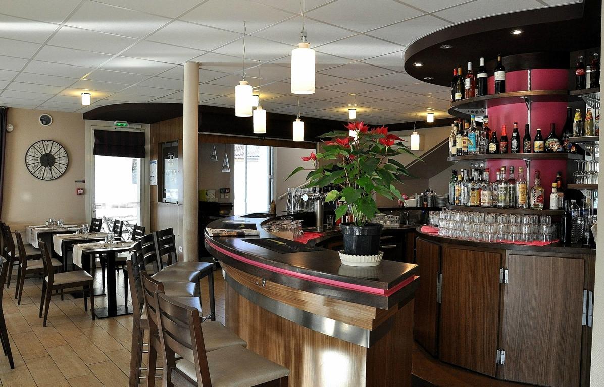 Le Fin Bistrot Hôtel - Restaurant - Bar-浴室