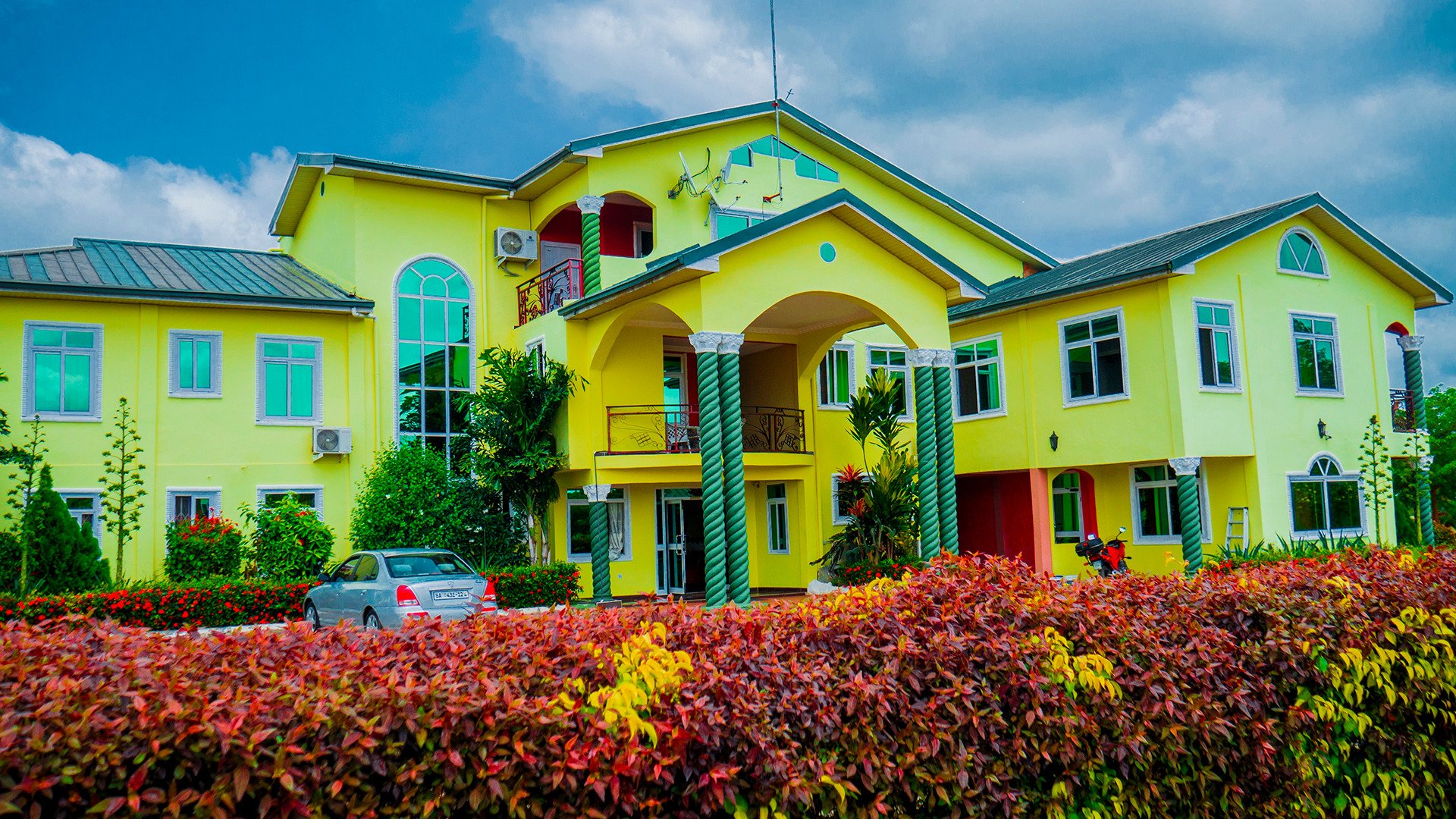 Sheilas Executive Hotel & Lodge-官方