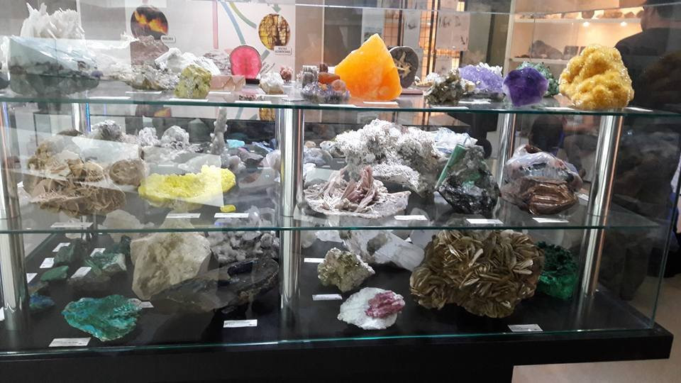 Pardinho旅游景点-Museu de Mineralogia Aitiara