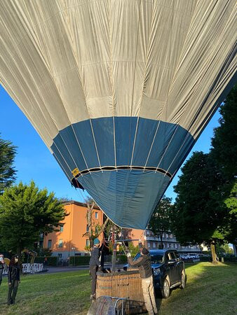 Ballooning in Florence景点图片