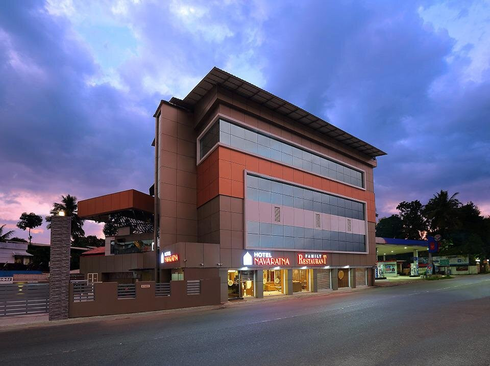 Hotel Navaratna