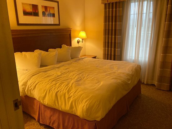 Holiday Inn Express & Suites Nevada By IHG主图