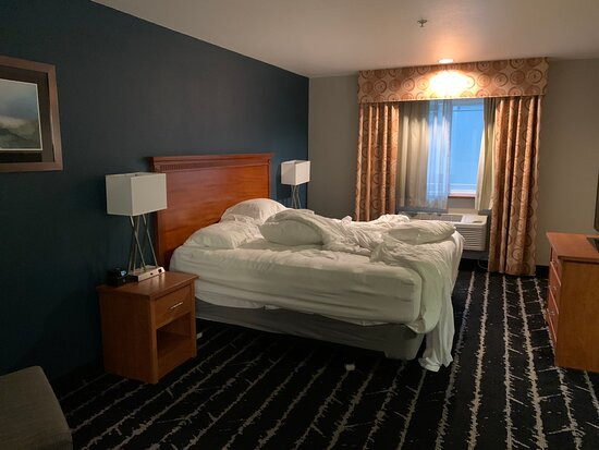 La Quinta Inn & Suites by Wyndham Vancouver主图