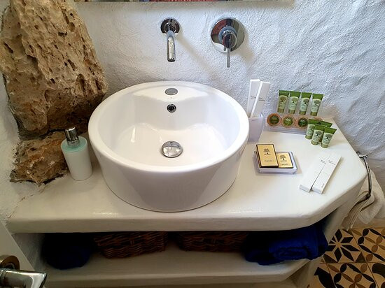 Aquarella Apartments主图