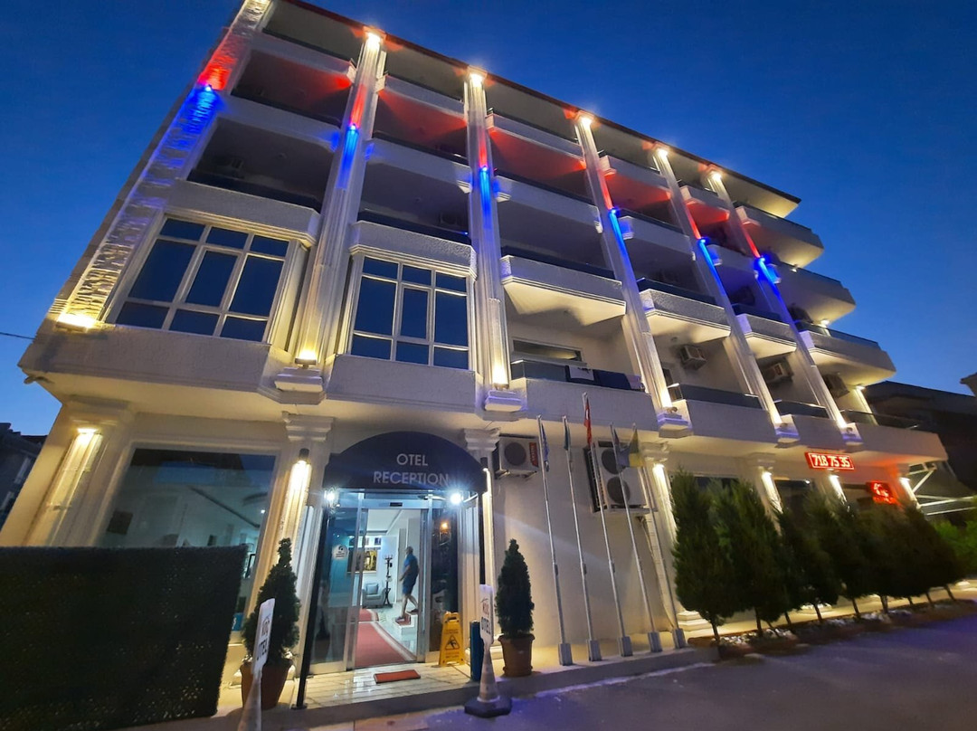 Karasu酒店住宿-Karasu Koc Otel