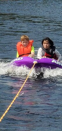 River Ridin-Lake Luzerne必去景点