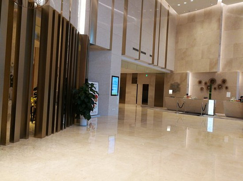 秦皇假日酒店主图