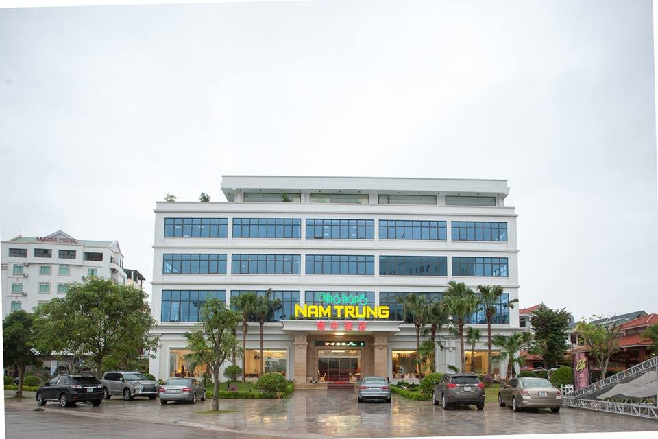 Nhà Hàng Nam Trung