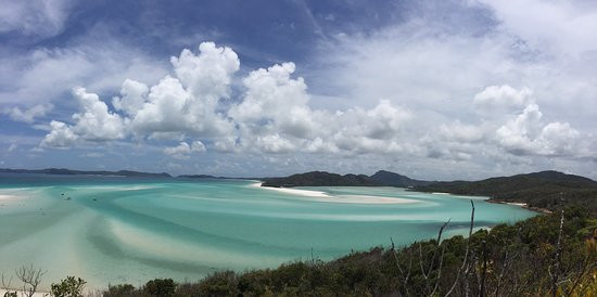 圣灵降临节大游行-艾尔利滩必去景点