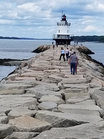 Spring Point Ledge Lighthouse景点图片