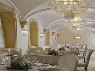 Boscotrecase餐馆和美食-Villa Vittoria