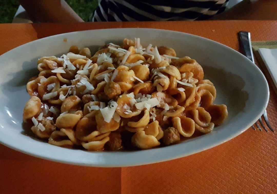 Spongano餐馆和美食-Ristorante Ai Campi