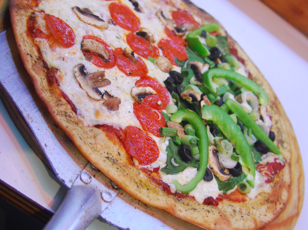 Moncheese Pizza