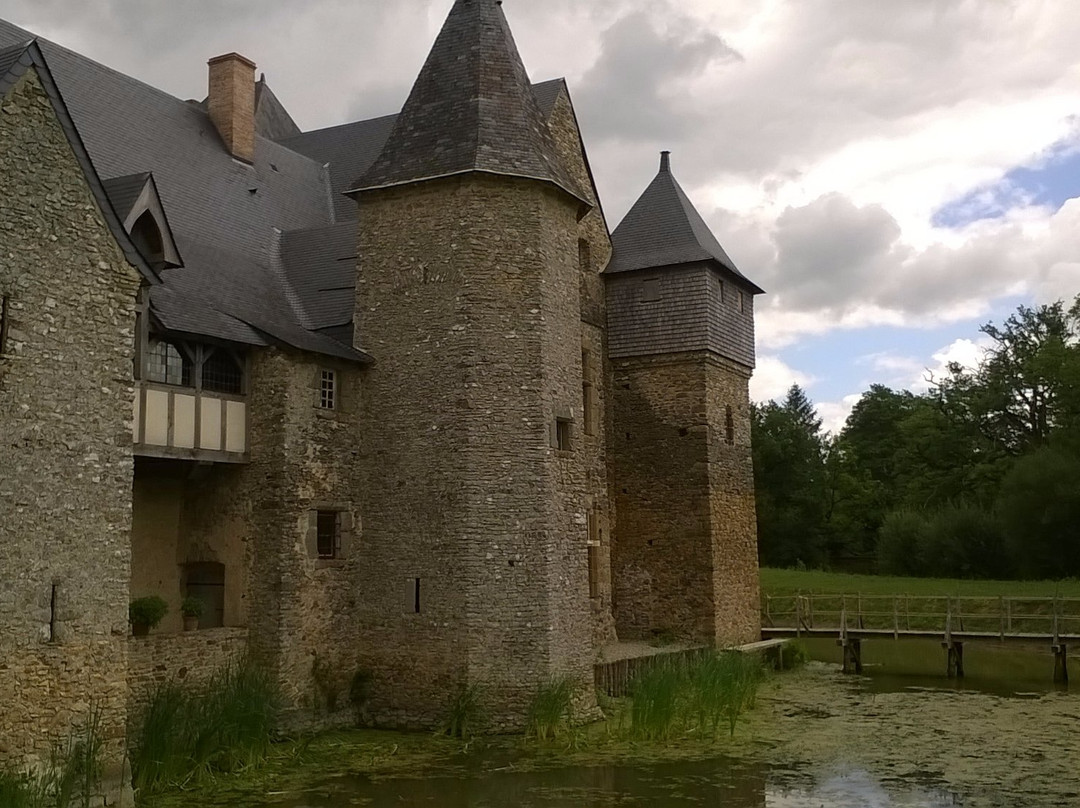 Montsurs旅游攻略图片