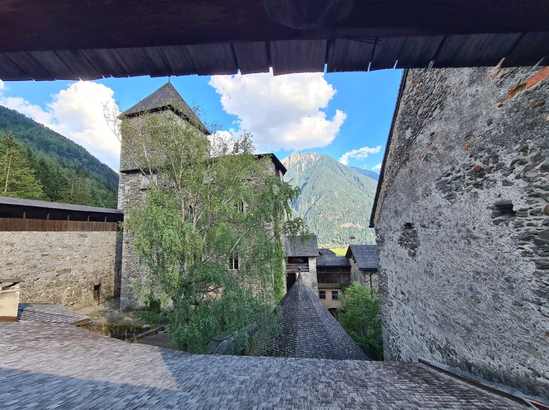 Taufers Castle景点图片
