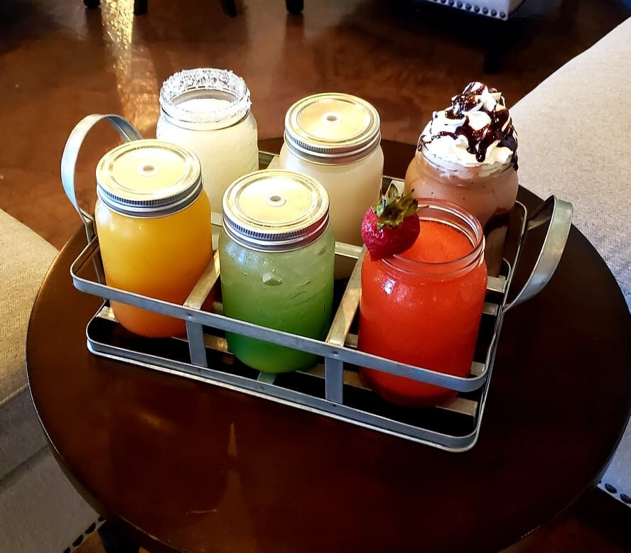 Kenny's Place & Yum Yum's Cafe