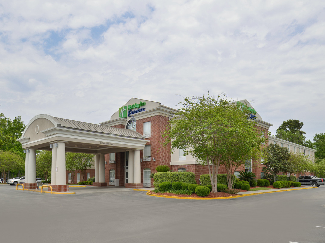 Holiday Inn Express & Suites Lafayette by IHG主图