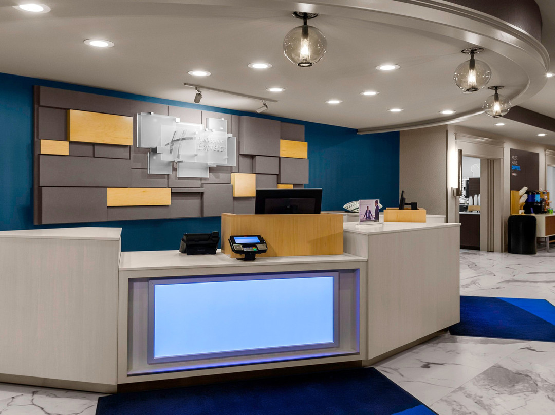 Holiday Inn Express Kansas City Downtown By IHG主图