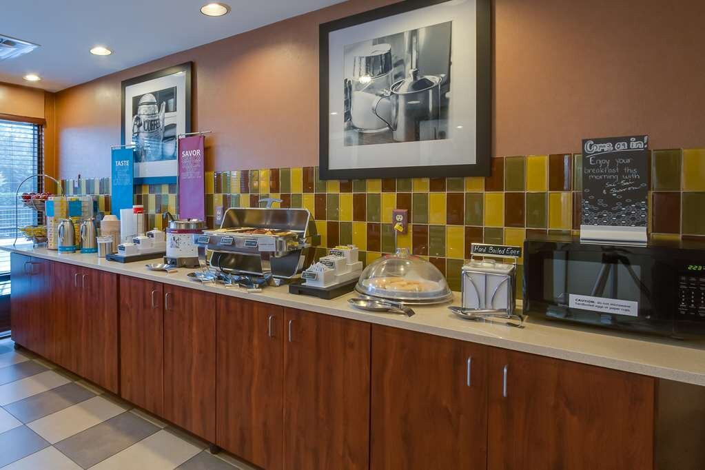 Hampton Inn Bellevue / Nashville-i-40 West主图