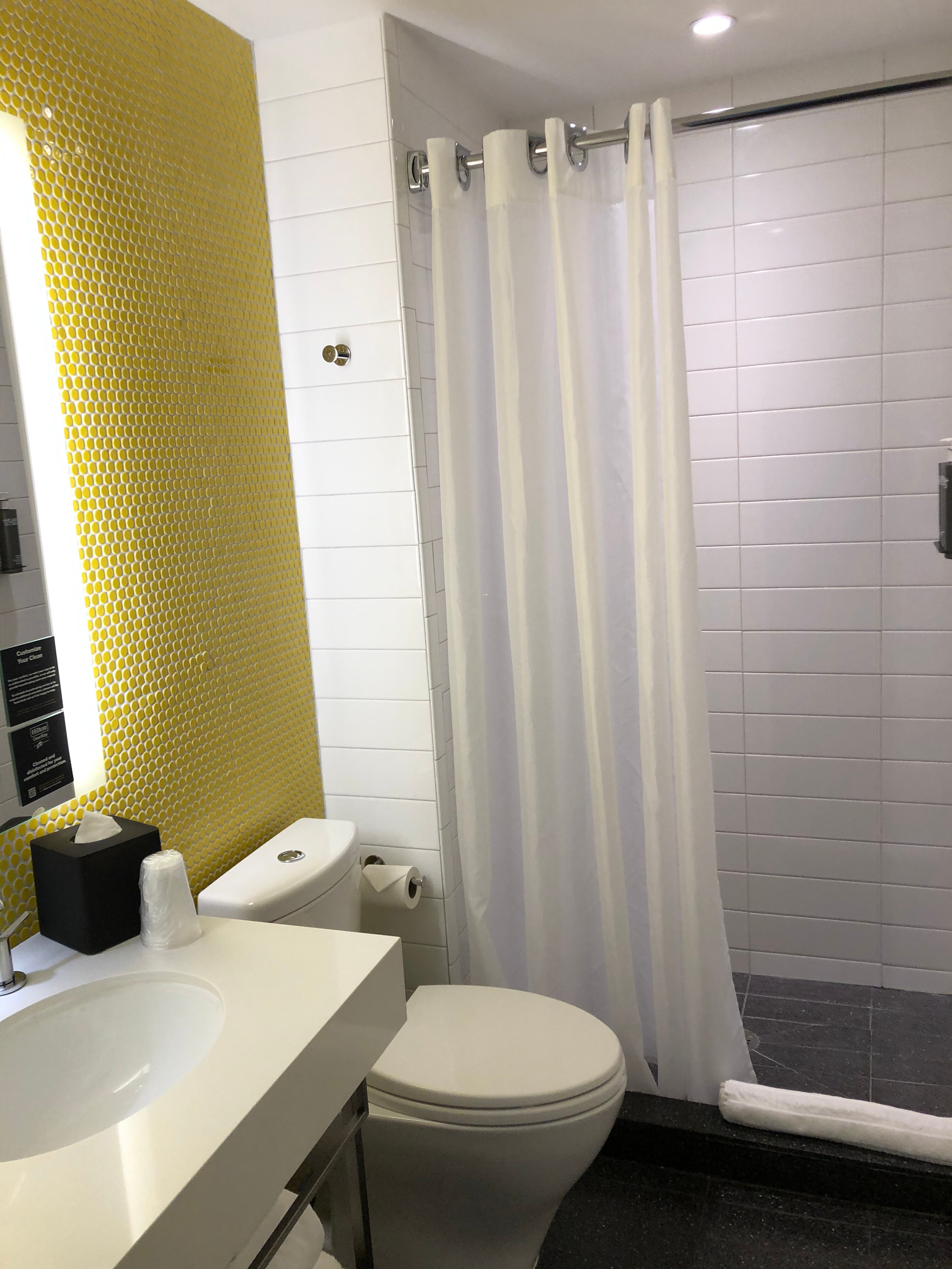 Motto By Hilton Washington DC City Center-浴室