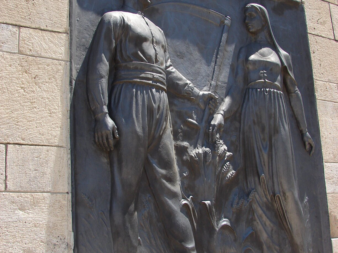 İsmet İnönü Heykeli-Malatya必去景点
