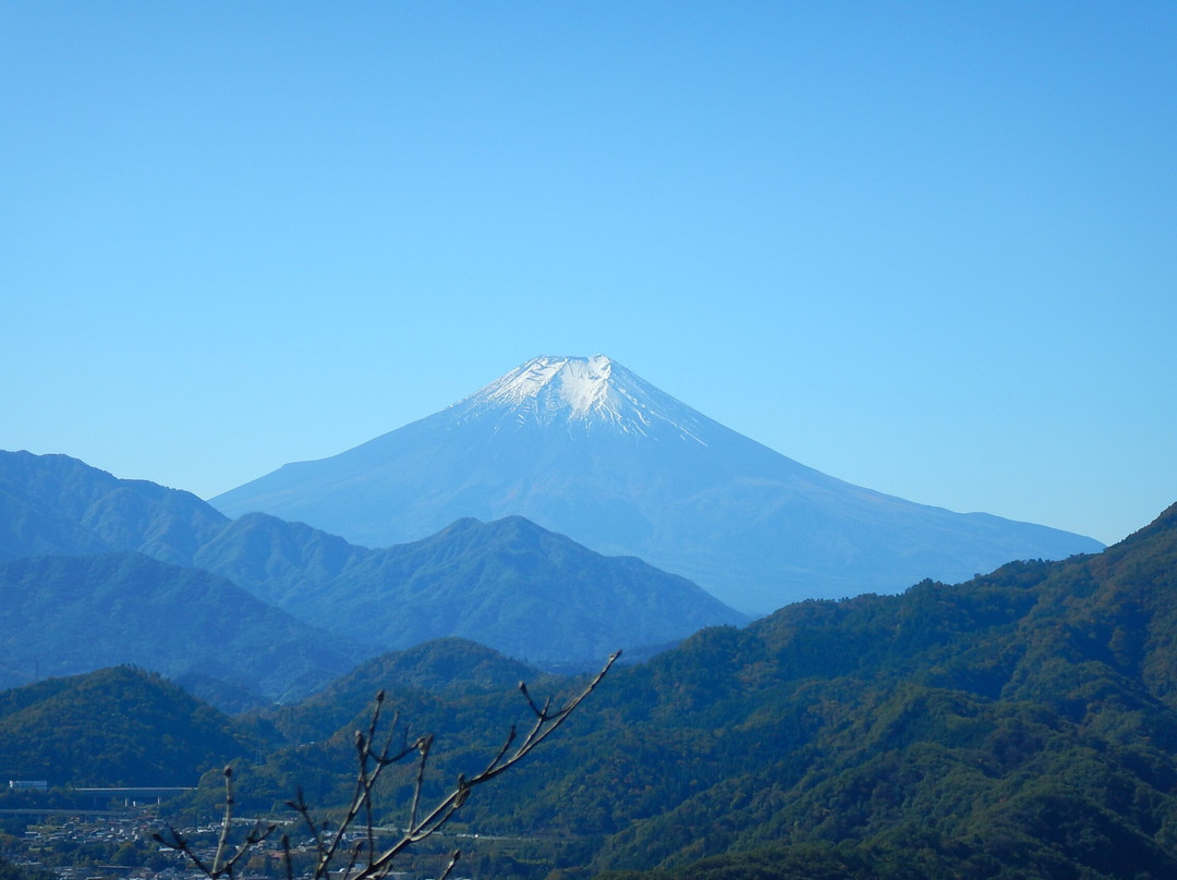Mount Iwadono-大月市必去景点