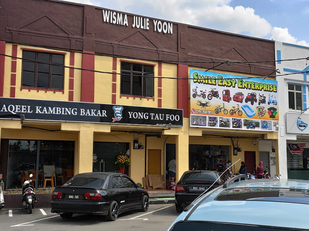 Aqeel Kambing Bakar & Yong Tau Foo