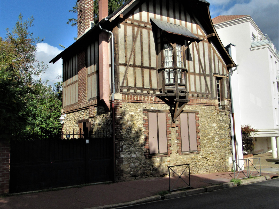 Chalet De L'artiste Huyot景点图片