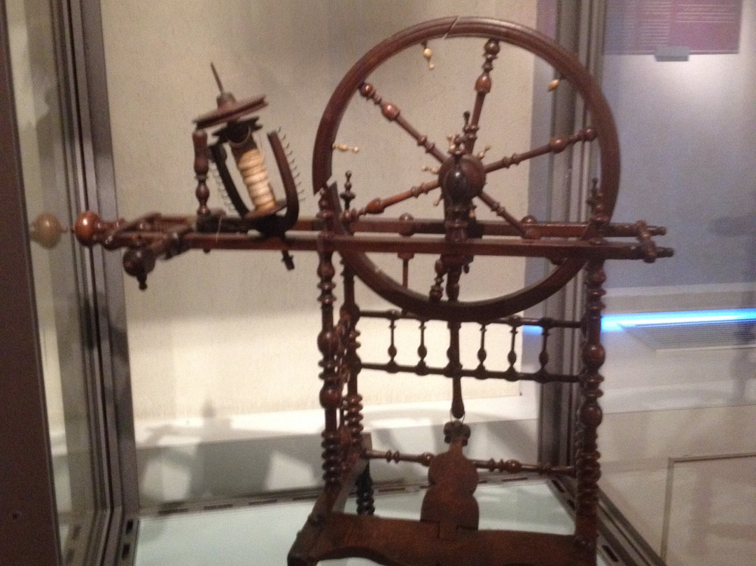 Musee de Bourgoin-Jallieu-布贡耶律必去景点