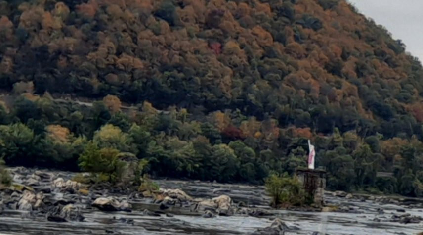 Dauphin Narrows Statue of Liberty-Dauphin必去景点